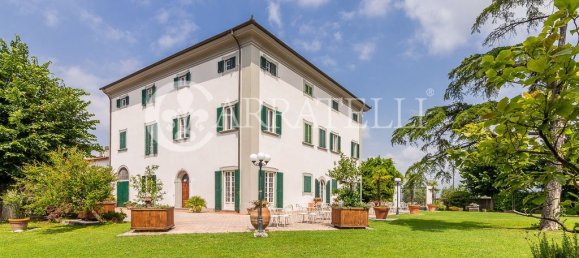 10 bedrooms Villa in Quarrata, Italy No. 206179 2
