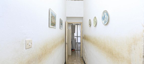 4 Schlafzimmer Wohnung in Genoa, Italy, Nr. 349418 5