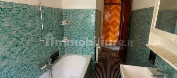2 bedrooms Apartment in Genoa, Italy No. 313366 11