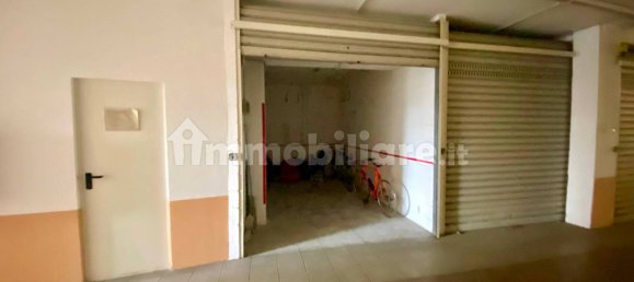 Гараж 14м² в Генуя, Италия № 292408 16