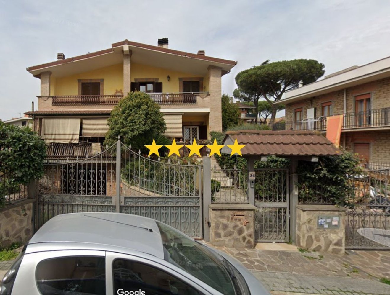 7 rooms Apartment in Rome, Italy No. 27194