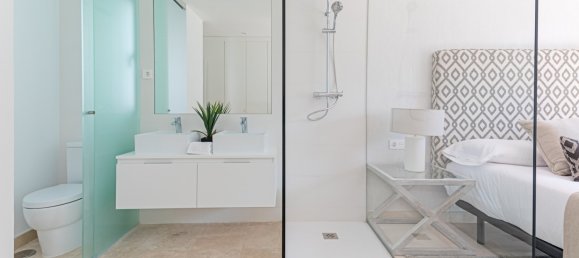 6 Schlafzimmer Villa in Nueva Andalucia, Spain, Nr. 4758 15