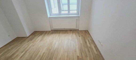 4 rooms Apartment in Simmering, Austria No. 158930 3