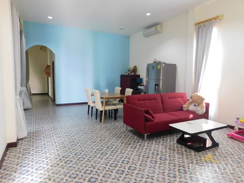 3 bedrooms Cafe / restaurant in Pattaya, Thailand No. 979