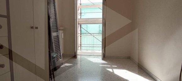 Apartamento de 2 dormitorios en Corato, Italy No. 19432 8