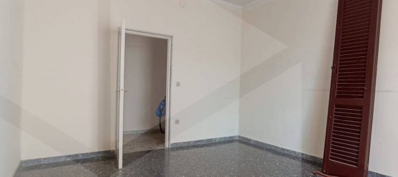 Apartamento de 2 dormitorios en Corato, Italy No. 19432 11