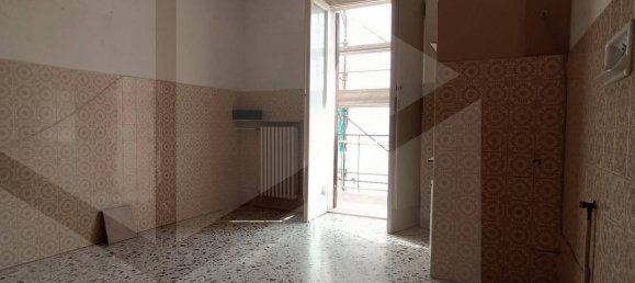 Apartamento de 2 dormitorios en Corato, Italy No. 19432 10