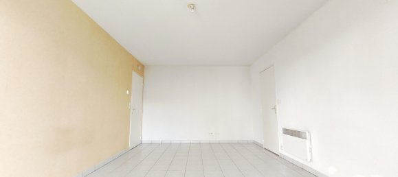 1 bedroom Apartment in Laon, France No. 344746 3
