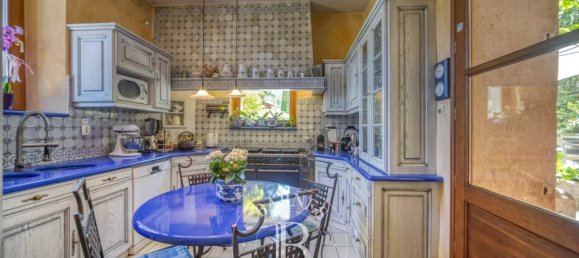 Замки и поместья с 4 спальнями в Муаран, Франция № 346961 7