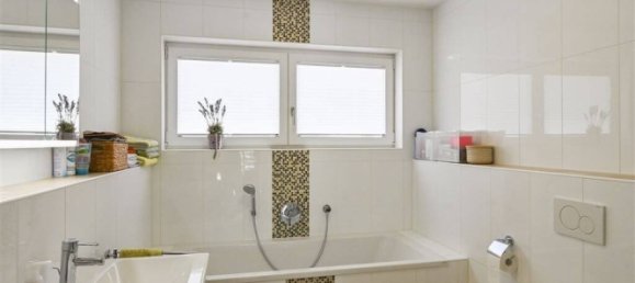 4غرفة شقة في Frankfurt am Main, Germany رقم 31807 7