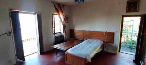 4 bedrooms House in Armeno, Italy No. 324033 7