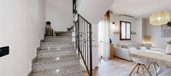 2 Schlafzimmer Wohnung in Milan, Italy, Nr. 331597 33