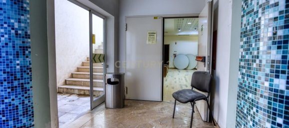 288m² Commercial property in Fatima, Portugal No. 139840 36