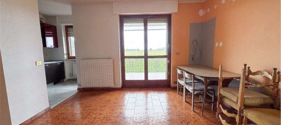 3 bedrooms Apartment in Chieri, Italy No. 327689 12