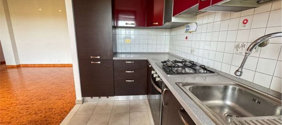 3 bedrooms Apartment in Chieri, Italy No. 327689 9