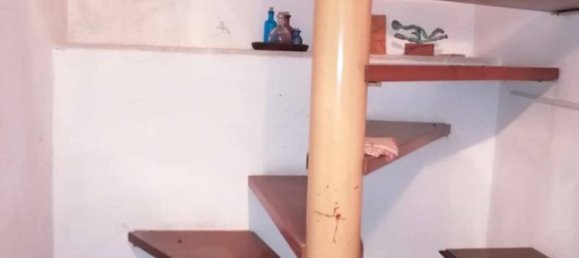 2 bedrooms House in Carrara, Italy No. 291717 9