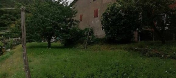 2 bedrooms House in Carrara, Italy No. 291717 16