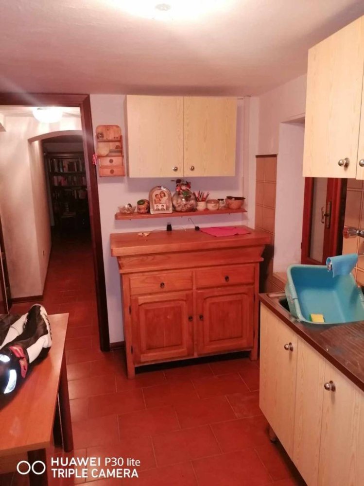 2 bedrooms House in Carrara, Italy No. 291717