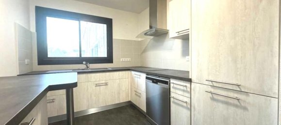 Apartamento de 3 dormitorios en Agen, France No. 201273 3