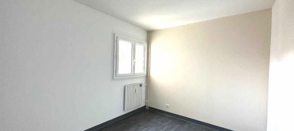 Apartamento de 3 dormitorios en Agen, France No. 201273 7
