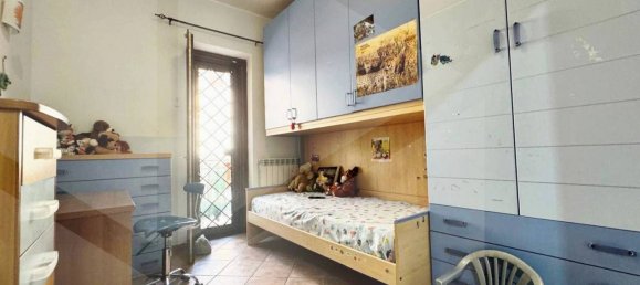 3 rooms Apartment in Rome, Italy No. 34554 4