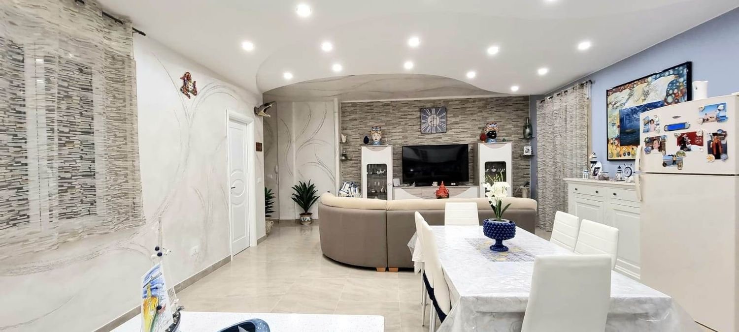 5-Zimmer Wohnung in Syracuse, Italy, Nr. 250339