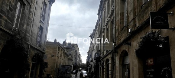 42m² Office in Bordeaux, France No. 109077 4