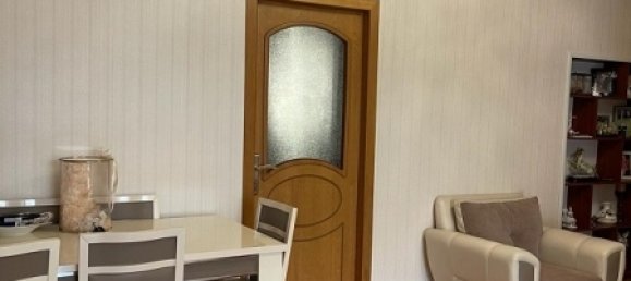 3 bedrooms Apartment in Baku, Azerbaijan No. 300 6