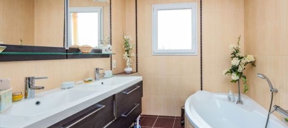 Casa de 4 dormitorios en Gaillac, France No. 311432 6