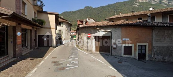 1غرفة عقار تجاري في Idro, Italy رقم 262565 2