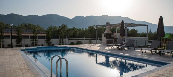 8 غرف نوم عقار تجاري في Zakynthos, Greece رقم 693 2