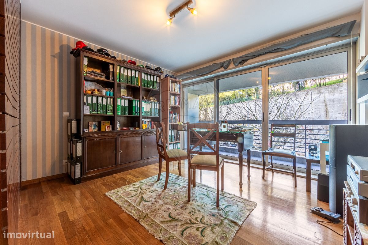 2 Schlafzimmer Doppelhaus in Oeiras, Portugal, Nr. 81415