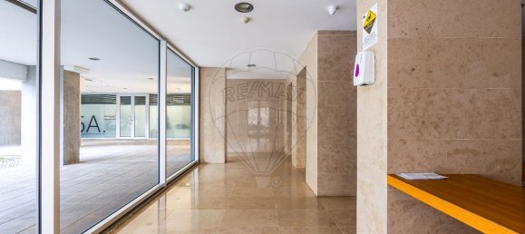 2 Schlafzimmer Doppelhaus in Oeiras, Portugal, Nr. 81415 24