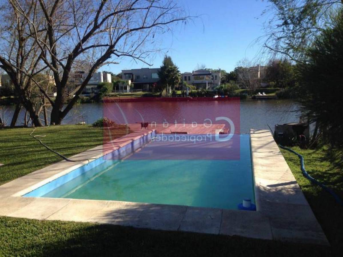 4 Schlafzimmer Haus in Tigre, Argentina, Nr. 68093