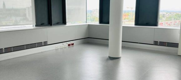 Oficina en Wels, Austria 680 m² No. 104085 9