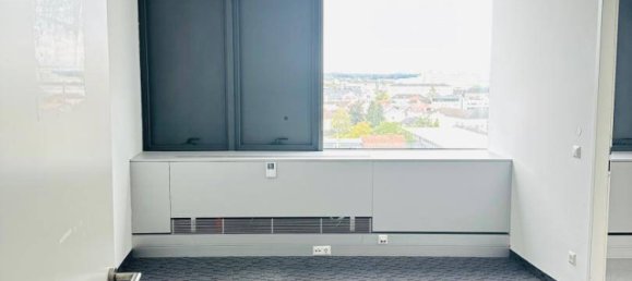 Oficina en Wels, Austria 680 m² No. 104085 4