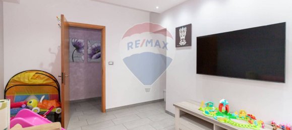 Apartamento de 2 dormitorios en Aci Catena, Italy No. 287834 13