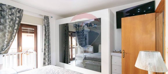 Apartamento de 2 dormitorios en Aci Catena, Italy No. 287834 9