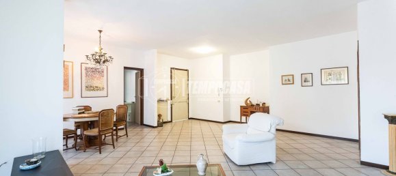 Apartamento de 5 habitaciónes en Lurago d'Erba, Italy No. 277807 6