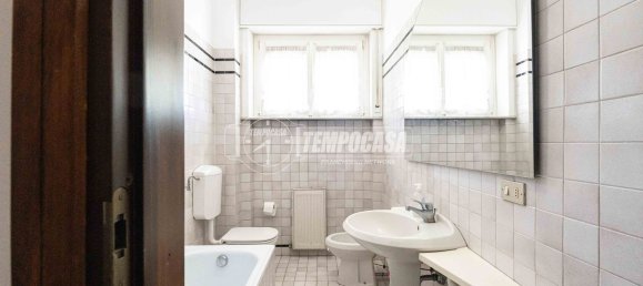 Apartamento de 5 habitaciónes en Lurago d'Erba, Italy No. 277807 34