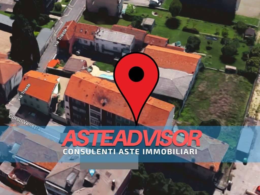 4 bedrooms Apartment in Asti, Italy No. 207016