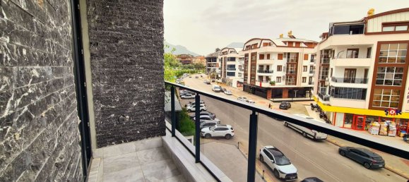 Penthouse 1+1 in Oba, Turkey No. 2751 3