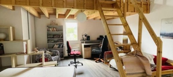 4 bedrooms House in Alencon, France No. 353170 11