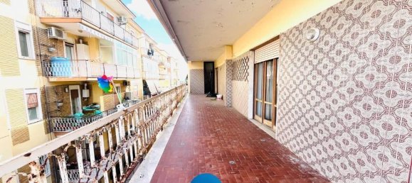 Apartamento de 4 habitaciónes en Casoria, Italy No. 23895 31