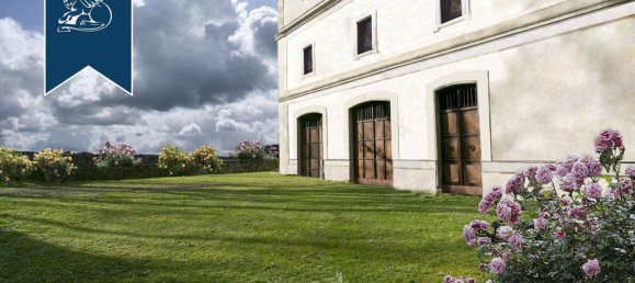 3 rooms Villa in Pistoia, Italy No. 56739 5