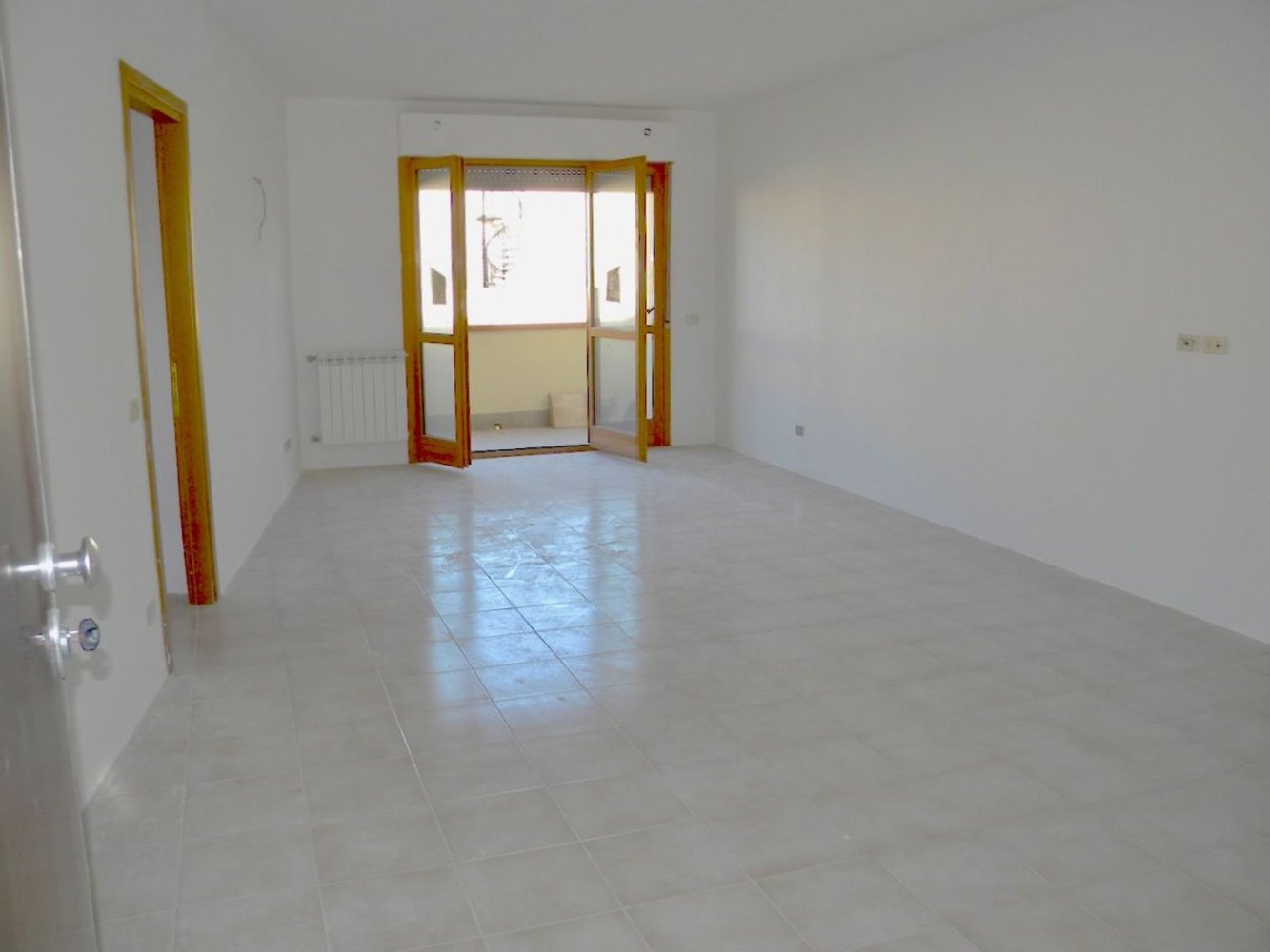 3 rooms Apartment in Pisa, Italy No. 217048