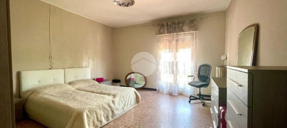 4 rooms Apartment in Palazzolo sull'Oglio, Italy No. 129004 10