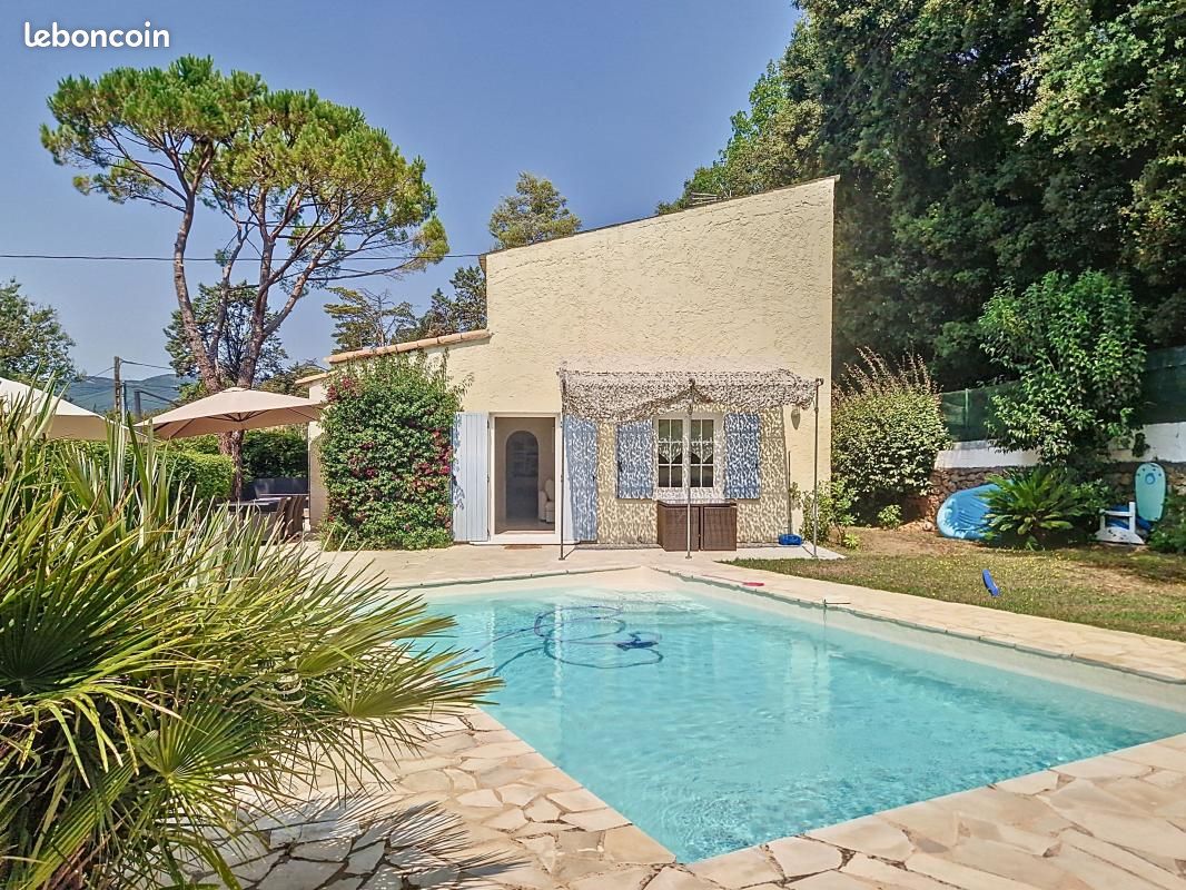 Villa de 3 dormitorios en Opio, France No. 342592