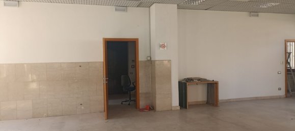 250m² Commercial property in Castellazzo Bormida, Italy No. 351473 9