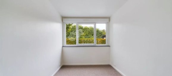 2 chambres Appartement à L'Haÿ-les-Roses, France No. 177025 6